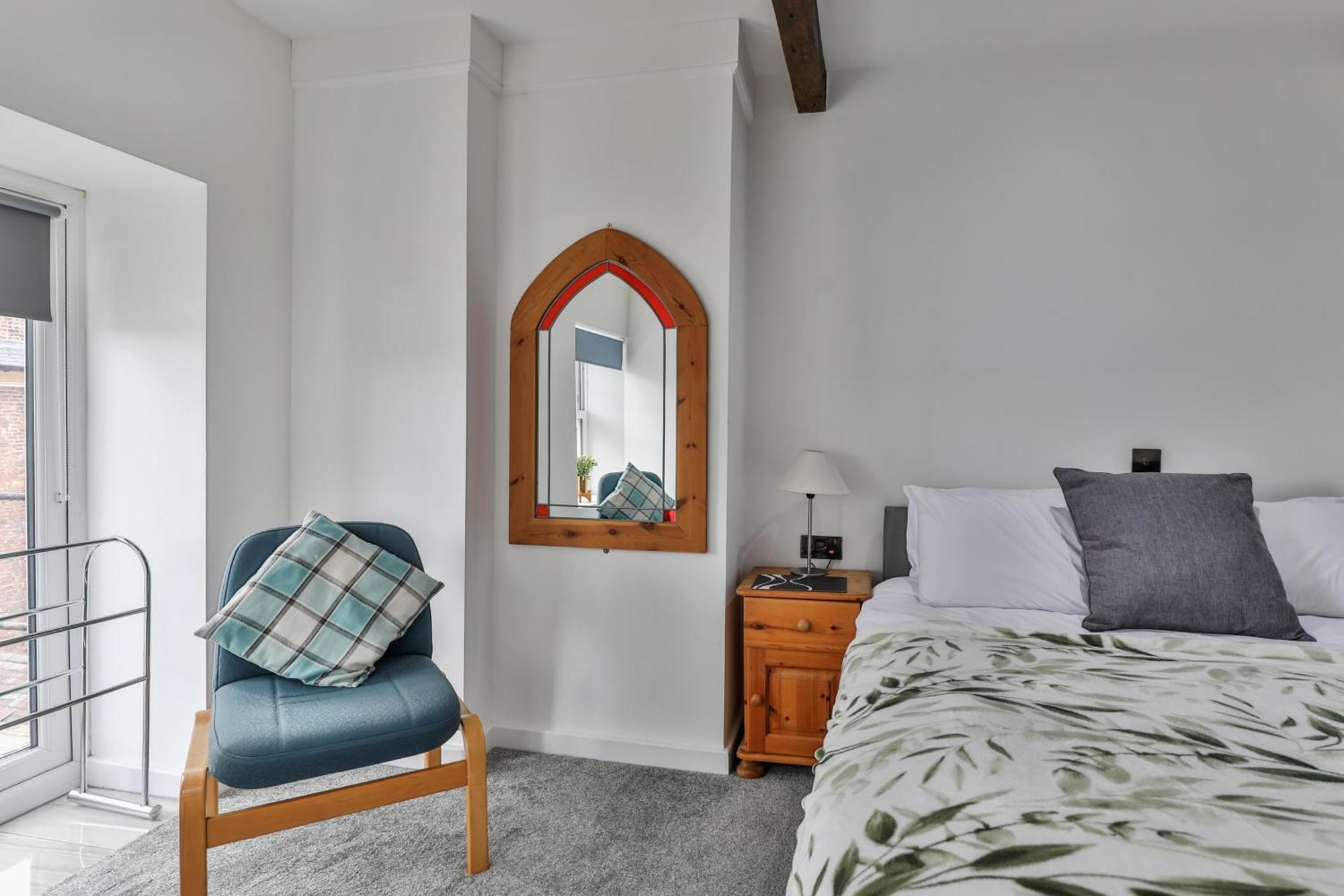 Serenity Guest House สการ์โบโรห์ ภายนอก รูปภาพ