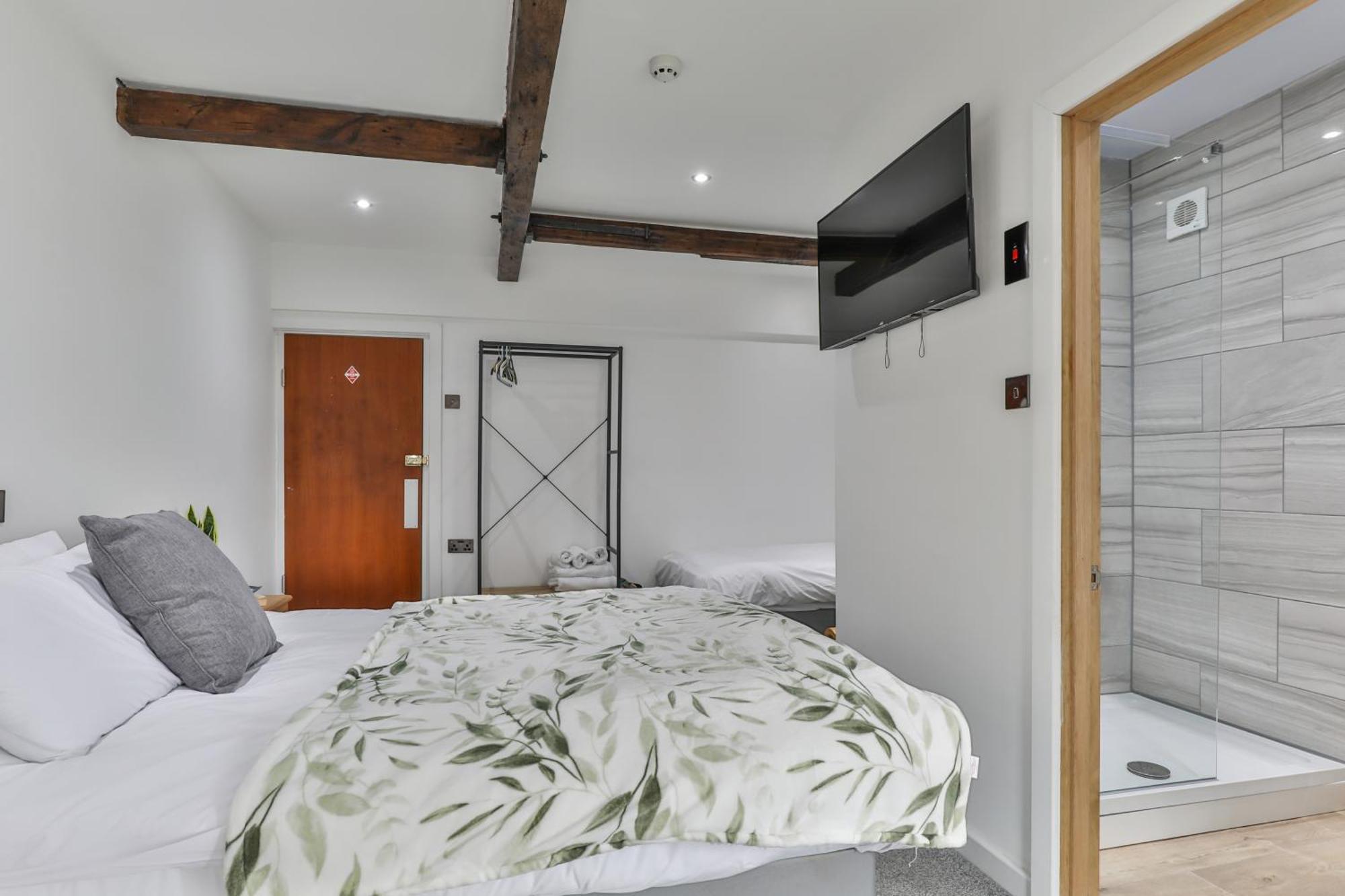 Serenity Guest House สการ์โบโรห์ ภายนอก รูปภาพ