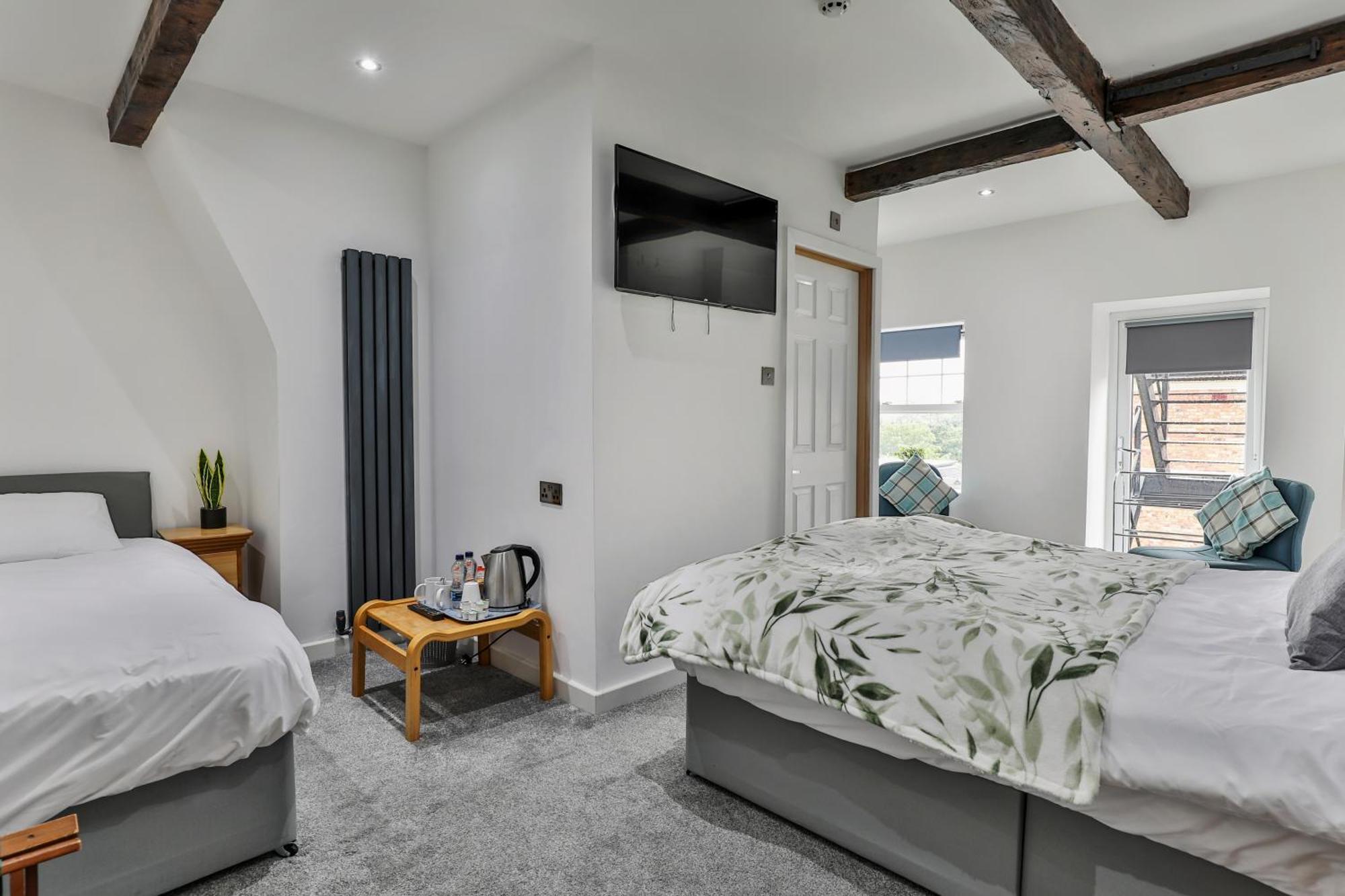 Serenity Guest House สการ์โบโรห์ ภายนอก รูปภาพ